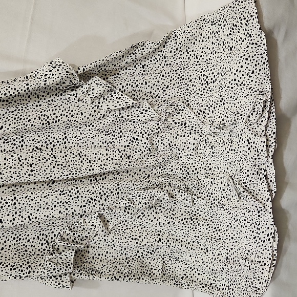 Sleeveless dress - Picture 4 of 5